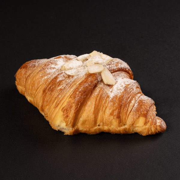 کروسان بادام